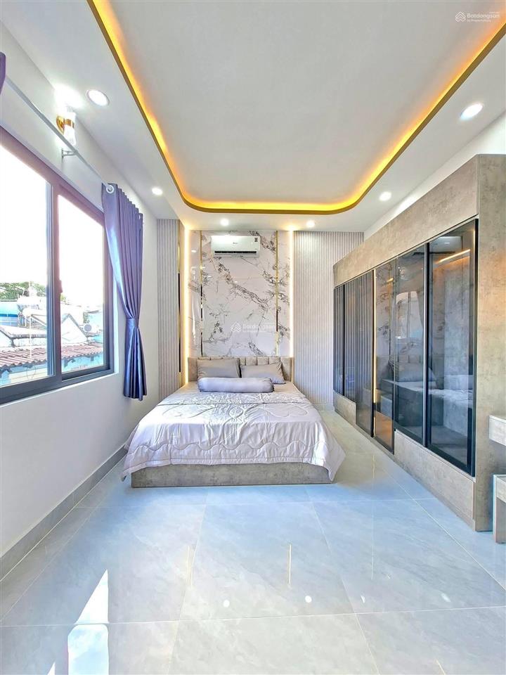 Tôi có nhà cần bán đ. hồng bàng  quận 6, 72m2. gần trường thcs hậu giang, cho thuê 21tr