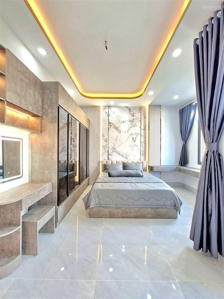 Tôi có nhà cần bán đ. hồng bàng  quận 6, 72m2. gần trường thcs hậu giang, cho thuê 21tr
