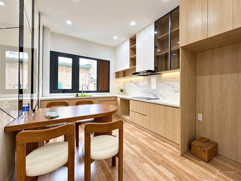 Gấp! bán nhà đỗ thị lời, quận 3, 59,7m2. nằm gần chợ hòa hưng. cho thuê 23tr tháng