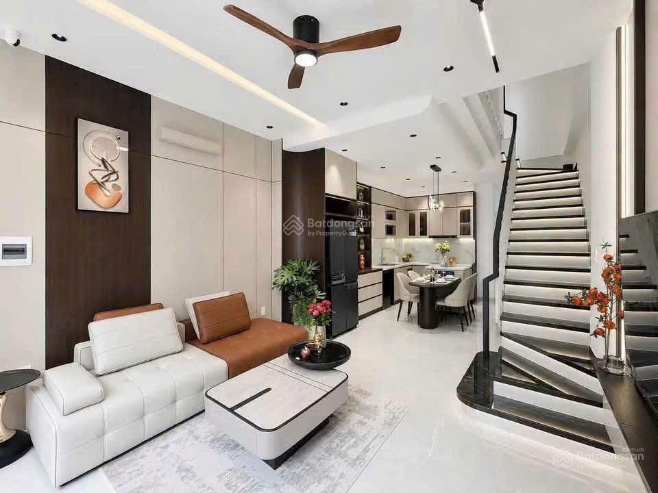 Lên sóng nhà đẹp nguyễn văn đừngquận 5 giá 8tỷ280/69,8m2. gần bệnh viện an bình. cho thuê 22tr th