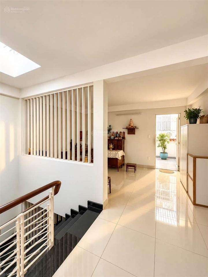 Giảm giá bán nhà xuân thủy  quận 2 giá 5 tỷ 6/ 78m2. gần trường đh văn hóa. cho thuê 35tr