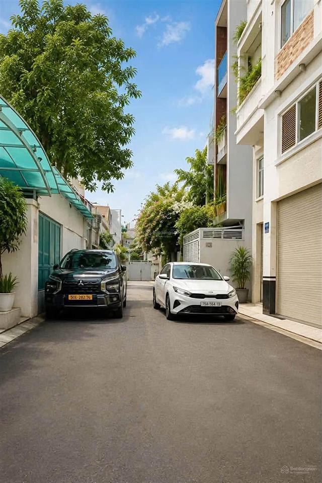 Bán nhanh căn tân cảng  bình thạnh 69m2. gần nhà ga tân cảng. cho thuê 23tr