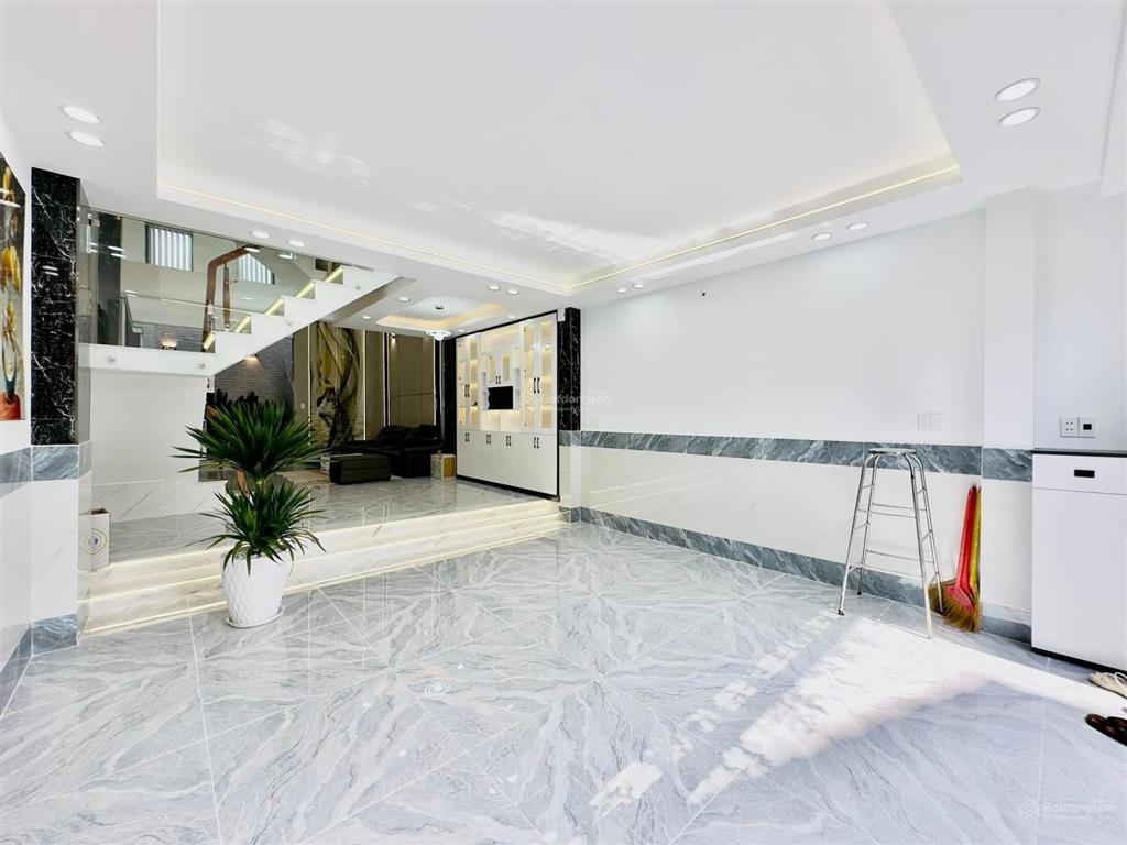 Hạ 200 triệu bán nhà dương đức hiềntân phú giá 5tỷ010/87m2. cho thuê 21tr. xác mt lê trọng tấn