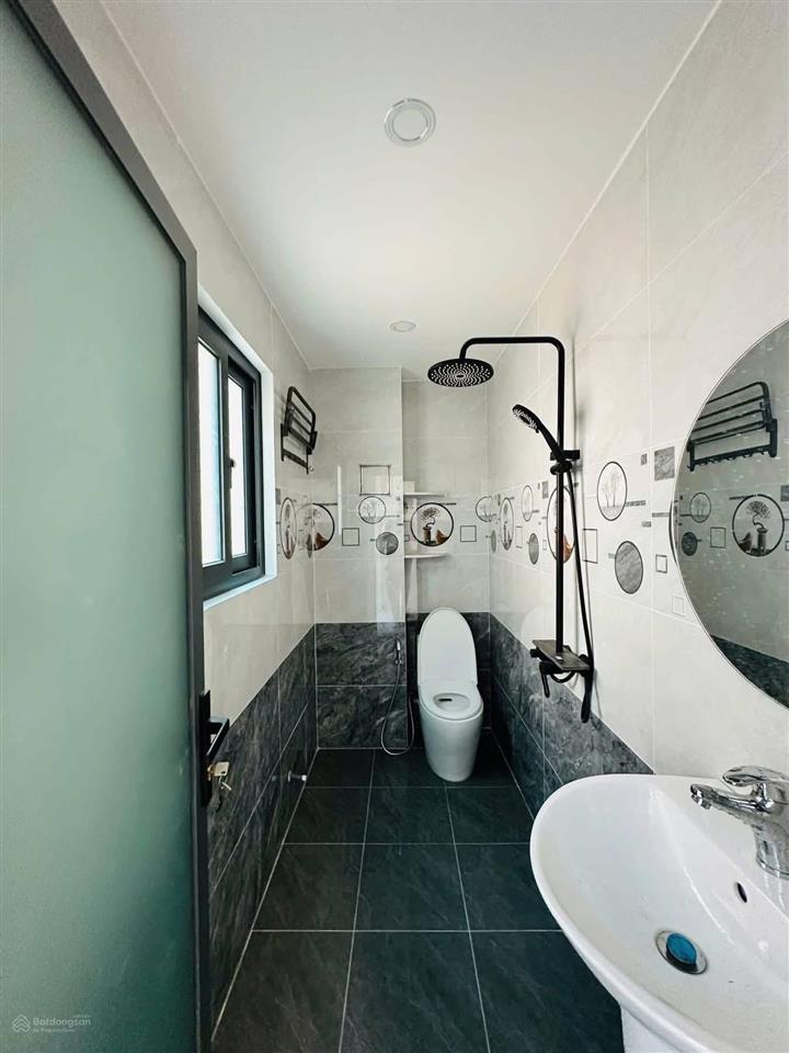 Bán nhà tô ngọc vân, thủ đức giá 3 tỷ 5/76m2. gần chợ tam hà.