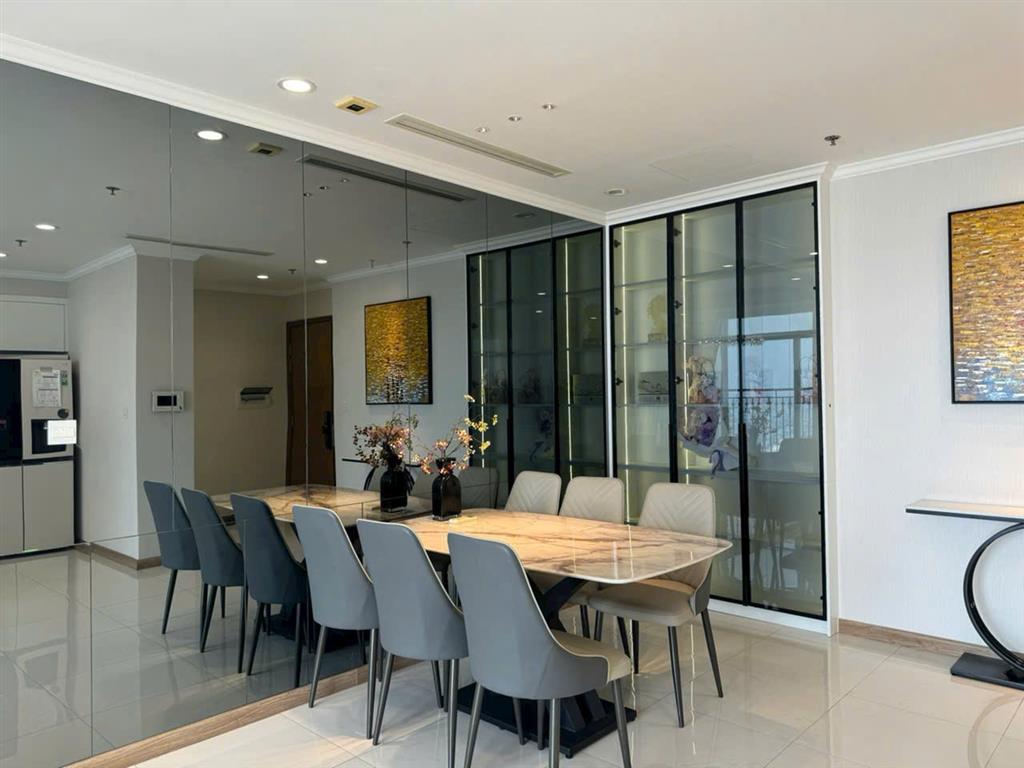 Chính chủ bán Vinhomes Central Park L4.03 tầng trung đẹp 3PN