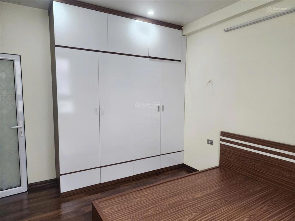 Gia đình chuyển xuống nhà đất, cần bán gấp căn hộ chung cư Tecco Garden Thanh Trì