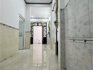 Bán nhà sổ riêng ~ 59m2 cạnh UBND Tân Đông Hiệp