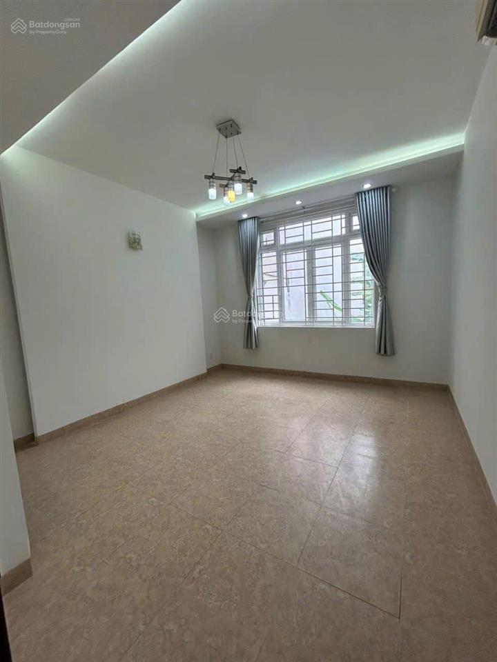 Bán gấp nhà mặt phố 44 Võ Thị Đặng, 17.800 tỷ, 72m2, 4 tầng, 7PN