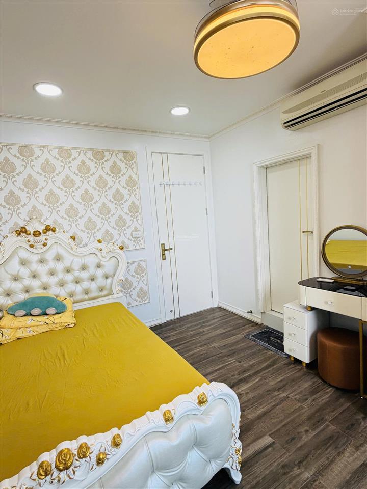 Căn góc 3 ngủ 3 mặt thoáng, thiết kế tây âu cực đẹp, nội thất nhập khẩu, sổ đỏ chính chủ