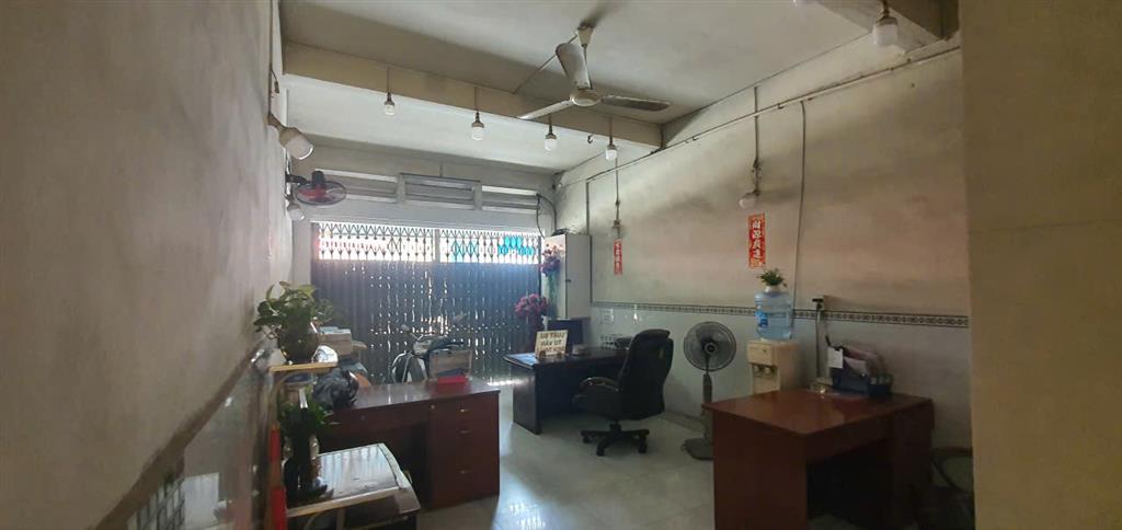 Bán nhà MT phố Luật sư Ngô Quyền sầm uất nhất Chợ Lớn 100m2