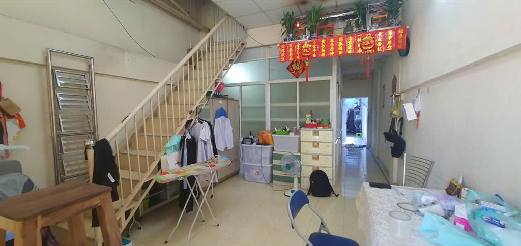 Bán nhà MT phố Luật sư Ngô Quyền sầm uất nhất Chợ Lớn 100m2