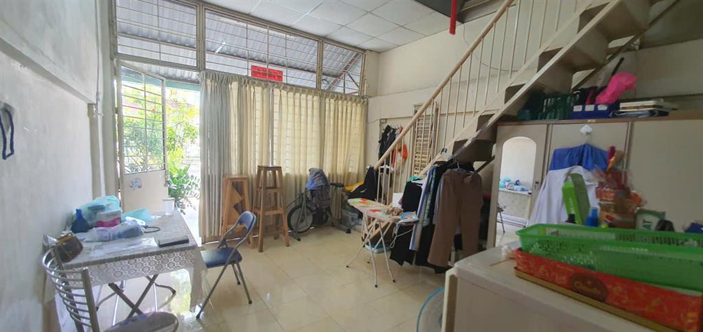 Bán nhà MT phố Luật sư Ngô Quyền sầm uất nhất Chợ Lớn 100m2