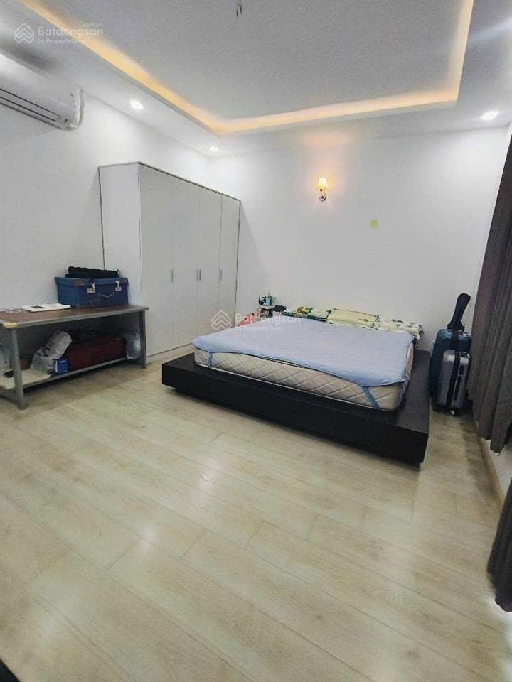 Nhà 1 trệt 2 lầu sân thượng  100m2  5 pn  đường nhựa 12m  sổ riêng  bình chánh  chỉ 9.99 tỷ