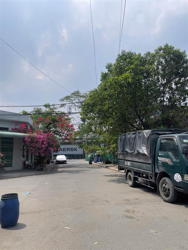 Bán nhà 2 tầng 9 phòng trọ kdc tân đông hiệp, dĩ an