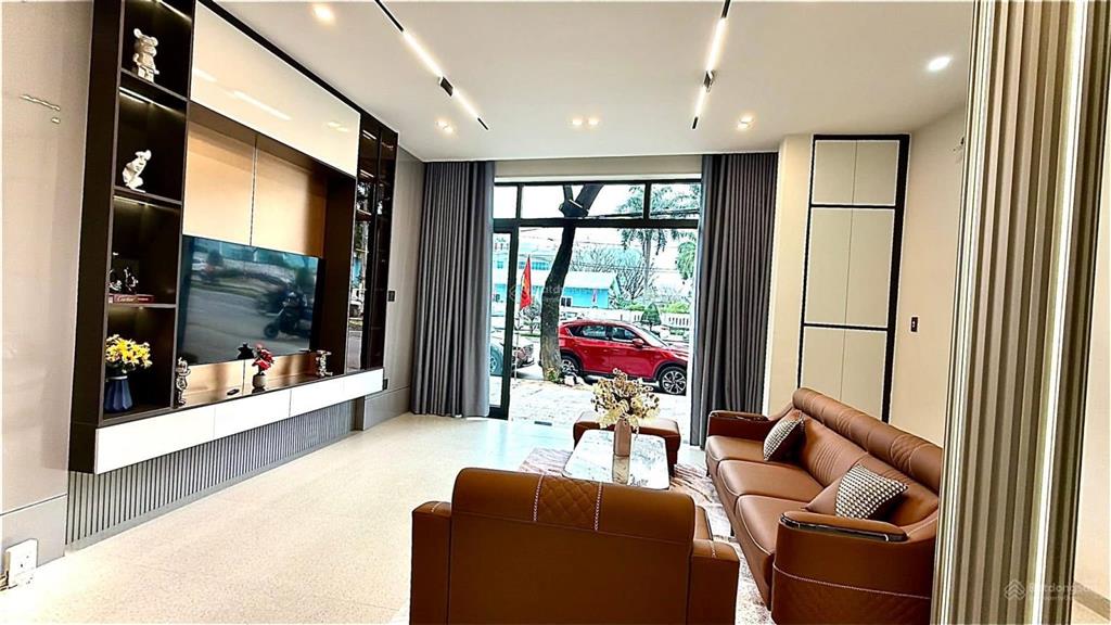 Bán gấp nhà mặt phố tại nguyễn hữu thọ, 17,2 tỷ, 83m2, hải châu, đà nẵng
