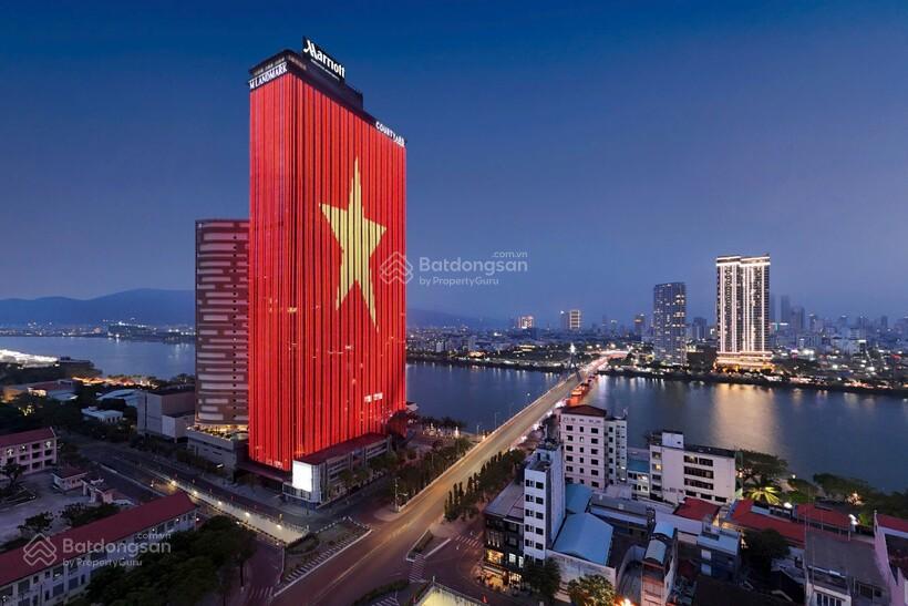 Bán nhà mt chính hữu 93m2 sẵn dòng tiền 700tr/năm