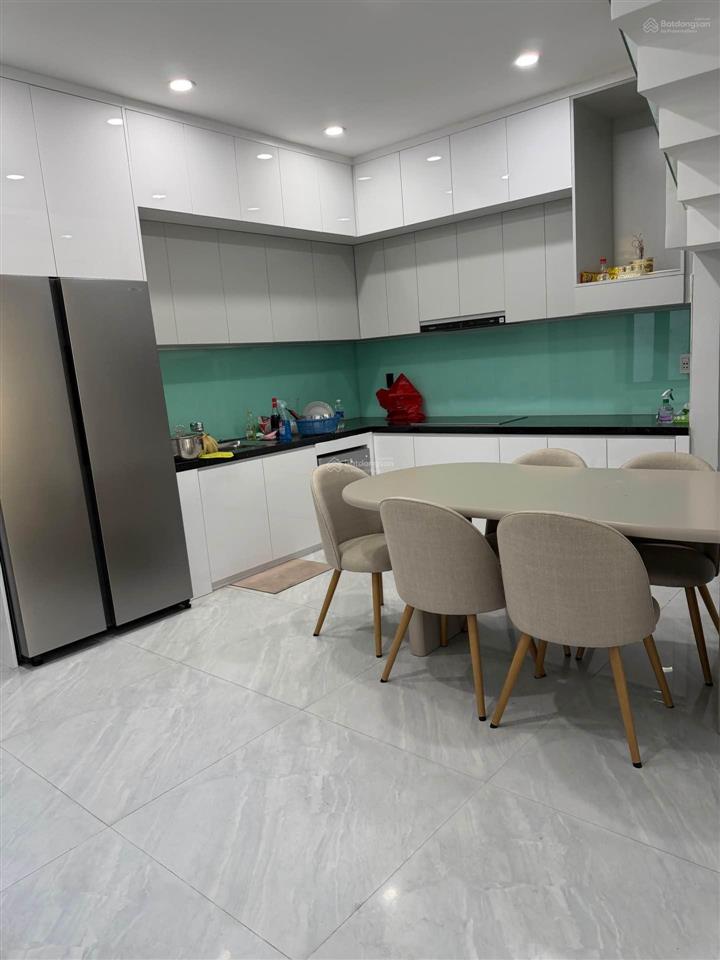 Bán nhà mt 230m2 đường cmt8 đà nẵng giá chỉ 19 tỷ dòng tiền thu về cực tốt
