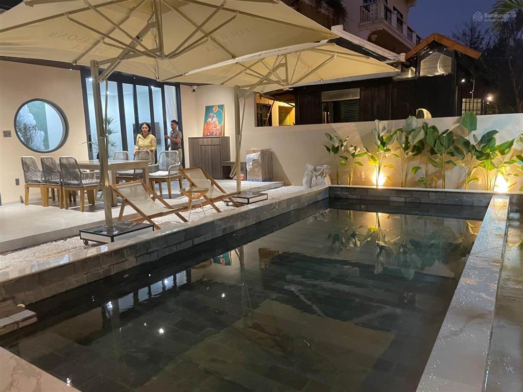 Bán villa hội an 2 tầng hồ bơi riêng dòng tiền 70100 triệu/tháng