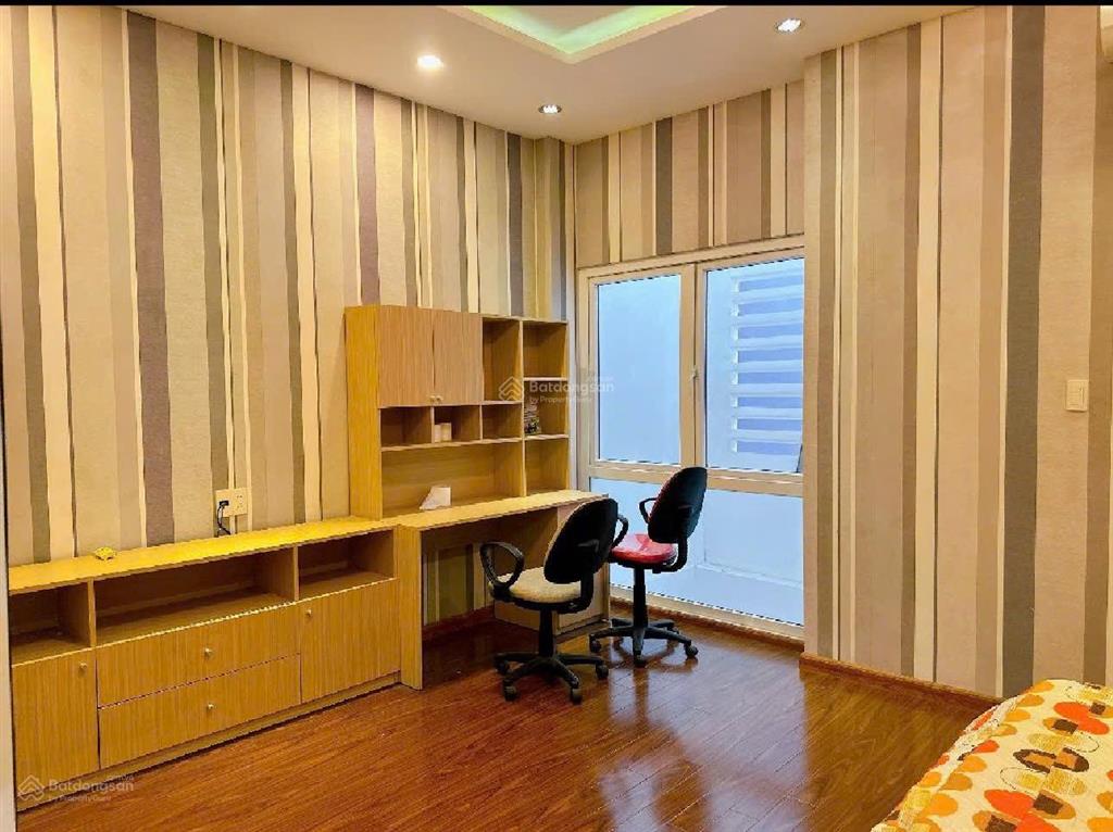 Bán nhà vip đường huỳnh tấn phát  dt vuông vức  sang trọng chỉ 15,8 tỷ