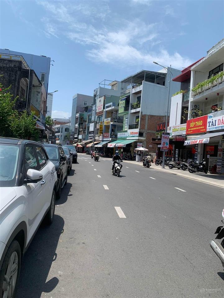Hiếm có khó tìm nhà 2 tầng hoàng diệu sát cầu rồng giá chỉ 19,7 tỷ đường 10m5 vỉa hè rộng