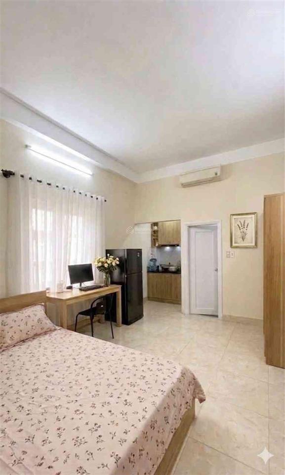 Vị trí đắc địa phan đăng lưu 100m2 giá cực mềm chỉ 18,8 tỷ