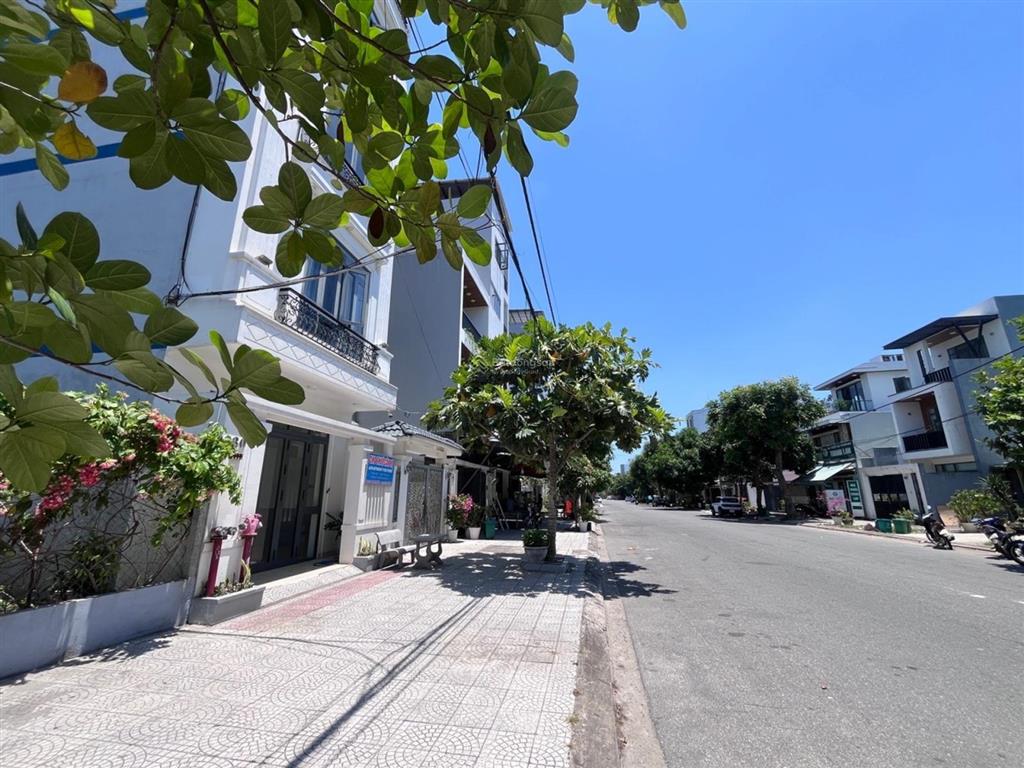 Siêu phẩm lô đất mặt tiền đoàn khuê gđ1  sát bùi tá hán  vị trí gần góc cho xây 7 tầng!