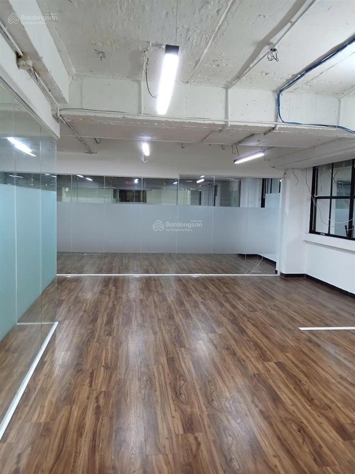 Chính chủ cho thuê văn phòng 100m2 mặt tiền 84b trần quốc toản quận 3