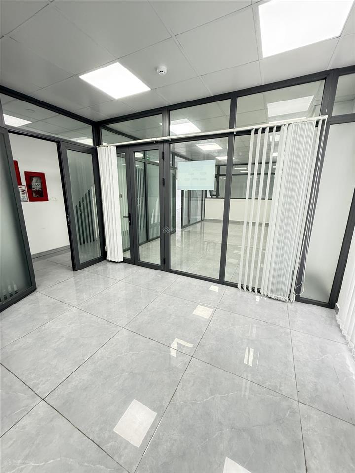 Chính chủ  vp 40m2 thoáng, đẹp tại 38/15b nguyễn văn trỗi, phú nhuận