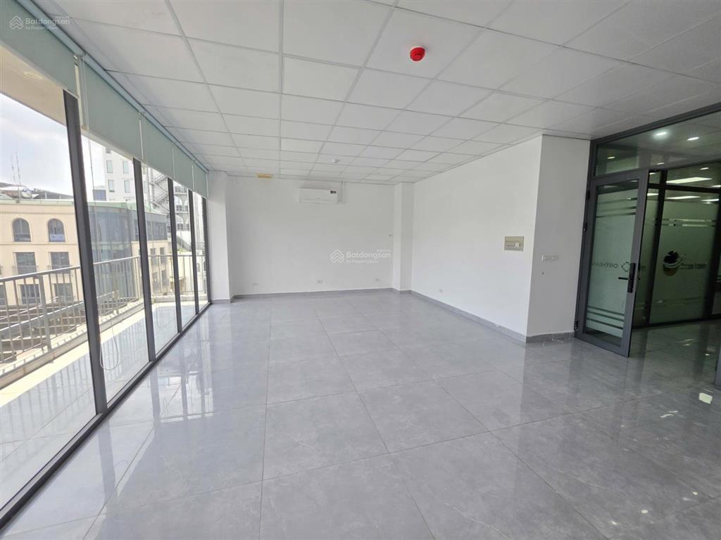 Chính chủ  vp 40m2 thoáng, đẹp tại 38/15b nguyễn văn trỗi, phú nhuận