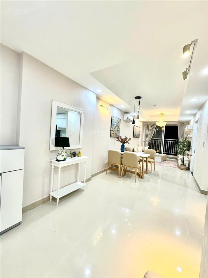 Bán căn hộ ,chung cư thuận việt 3pn, 2wc, 90m2 chỉ với 5,35 tỷ vnd