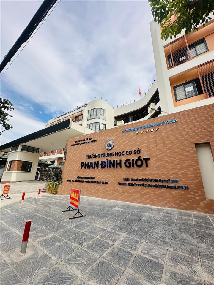 Chủ cần bán giảm sâu 2tỷ,thanh xuân, 83m2, 7tầng, thang máy, mới xây, dòng tiền 1,2tỷ/ năm. 20 tỷ