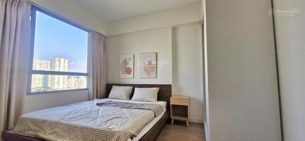 Cho thuê căn hộ 2 phòng ngủ  2 phòng tắm  nội thất làm mới 100%. chuyên nắm nhiều căn hộ giá tốt