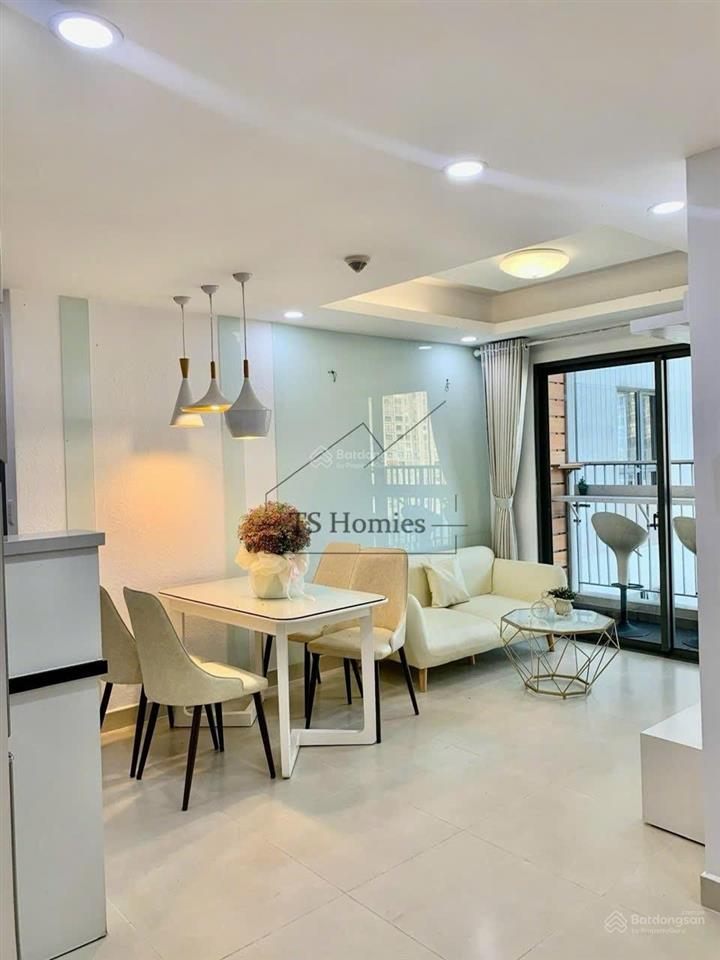 Cho thuê căn hộ dài hạn có ban công rộng rãi thoát mát giá rẻ đầy đủ tiện nghi