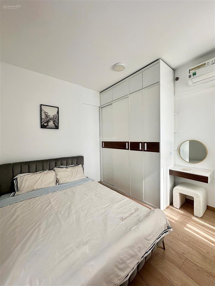 Cho thuê 2pn/2wc dt 71m2 view thoáng, an ninh 24/24 giá hời trục t2