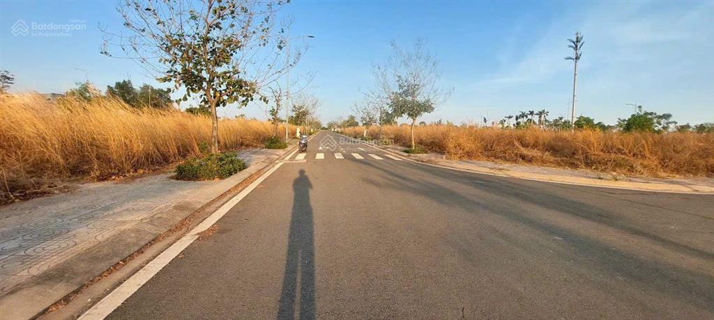 Chủ cần tiền xoay công việc, thanh lý 1 tỷ 8 có thương lượng !!