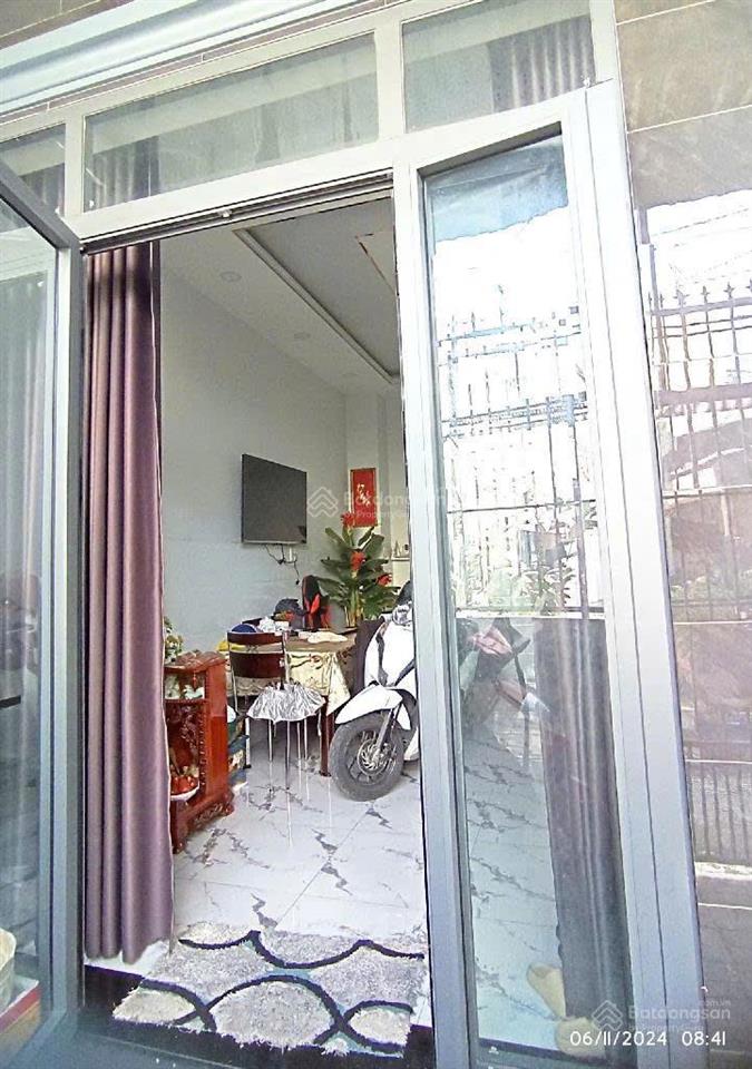 Nhà 2 tầng  4 pn  ngang khủng 6m  dt 74m2  ngay nguyễn duy trinh  giá 6,3 tỷ quận 2