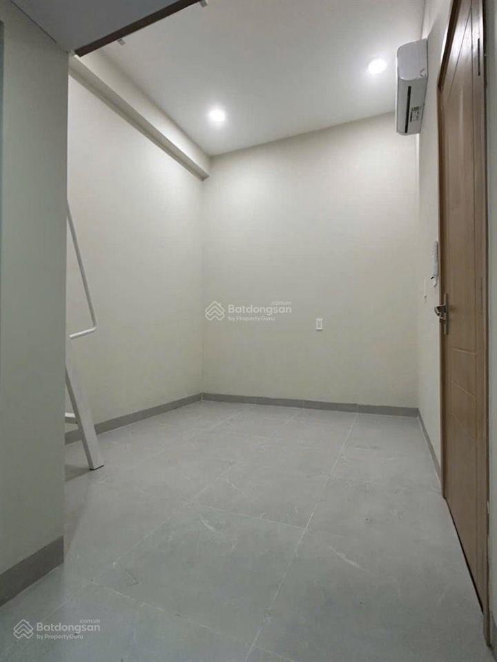 Nhà 5 tầng  đường ô tô tránh 12m  95m2  10pn  sát bệnh viện lê văn thịnh  giá chỉ 11.5 tỷ.
