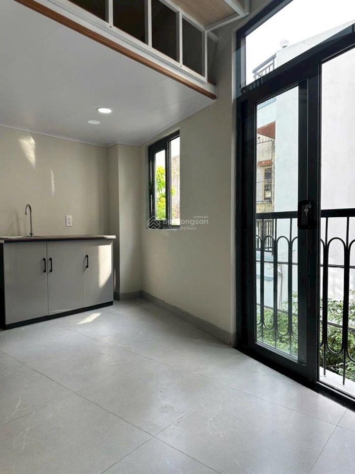 Nhà 5 tầng  đường ô tô tránh 12m  95m2  10pn  sát bệnh viện lê văn thịnh  giá chỉ 11.5 tỷ.