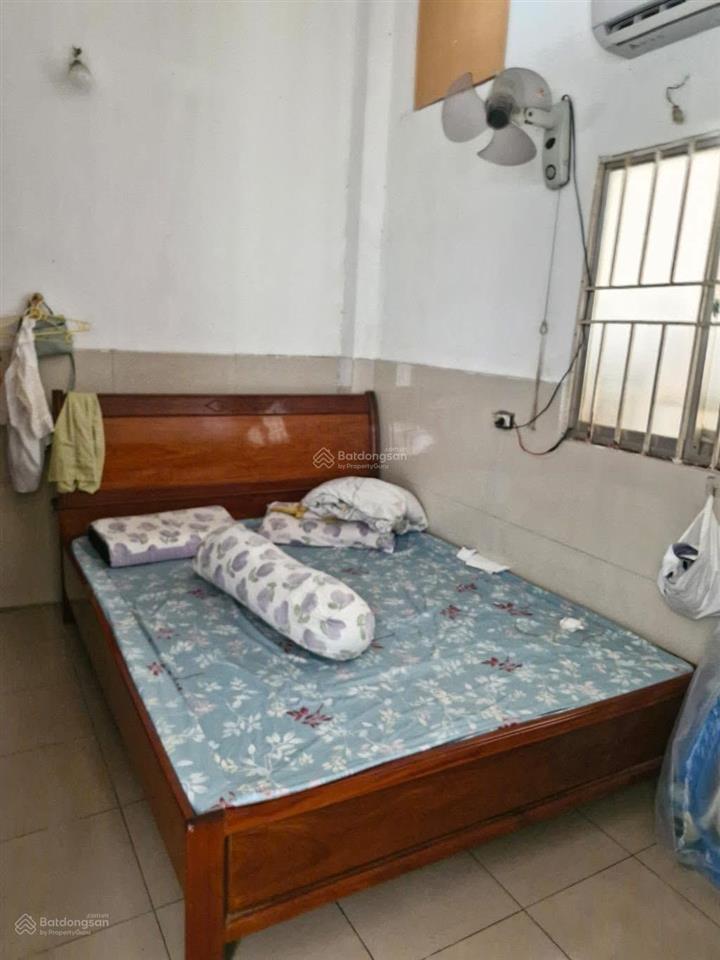 Mặt tiền kinh doanh  đường 8m  ô tô thông  81m2  ngang 5m  vuông vức  chỉ 8 tỷ.
