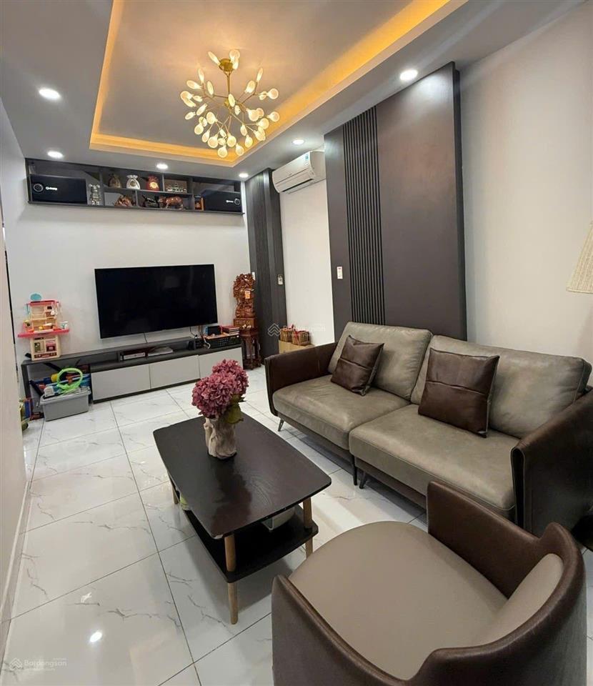 Nhà riêng ngang khủng 8,8 m  diện tích 103 m2  hàng hiếm khó tìm khu dân cư đẹp