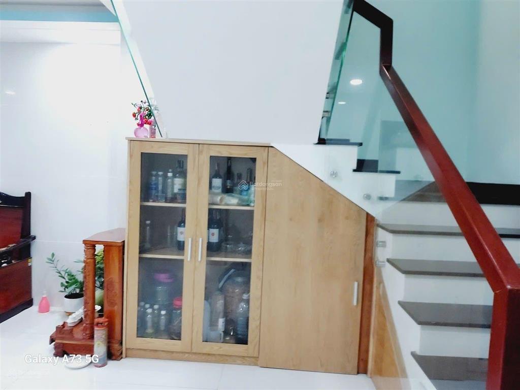 Chỉ 8 tỷ 7  sở hữu ngay nhà  5 tầng  5 pn  nguyễn đôn tiết  dt 84m2. đường thông tứ hướng