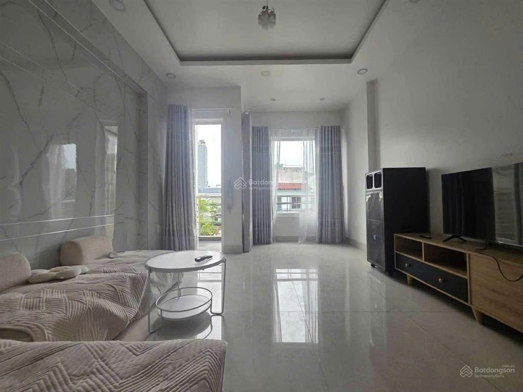 Mặt tiền kinh doanh  diện tích 74m2  đường 16m thông tứ hướng  chỉ 10 đồng 6 sỡ hữu ngay q2.