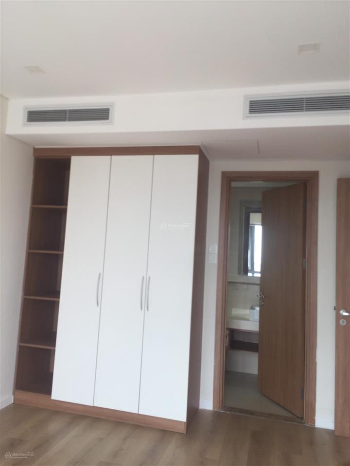 Hàng hiếm bán căn hộ rivera park sg, thành thái, 74, 2pn, nhà đẹp,giá 5.5 tỷ. ll 0933 722 *** kiểm