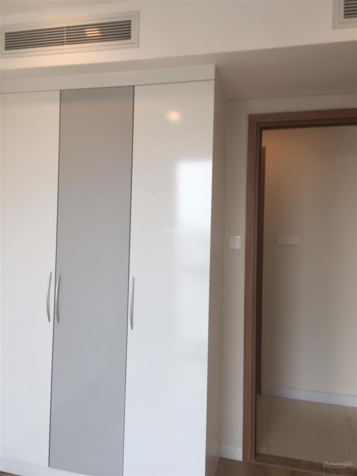 Hàng hiếm bán căn hộ rivera park sg, thành thái, 74, 2pn, nhà đẹp,giá 5.5 tỷ. ll 0933 722 *** kiểm