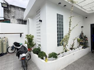 Bán nhà thiết kế hiện đại , full nội thất , kết hợp thiết bị thông minh . 1,8 tỷ chốt