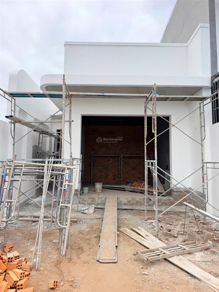 Nhà mới gần đại học trà vinh . giá chỉ từ 1 tỷ 688 triệu