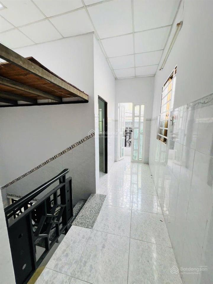 3.35 tỷ nhà 1 trệt 1 lầu  vị trí đẹp  ngay trung tâm hành chính quận 8.