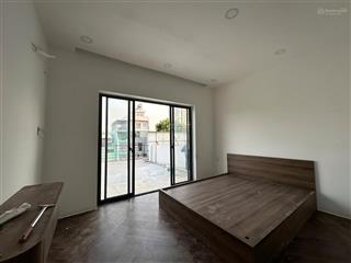 Khai trương chdv tách bếp  ban công sân thượng  nằm trên tuyến đường đẹp nhất của q10