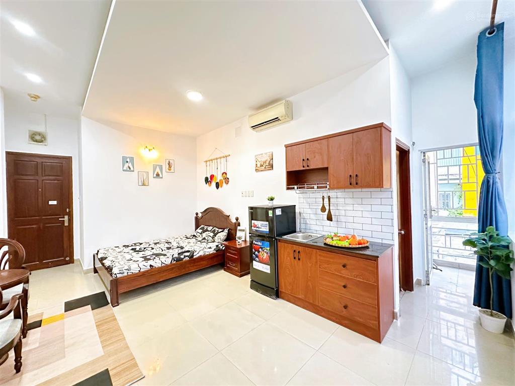 Căn hộ studio 73 thành thái, quận 10  full nội thất đẹp, thang máy, giá tốt