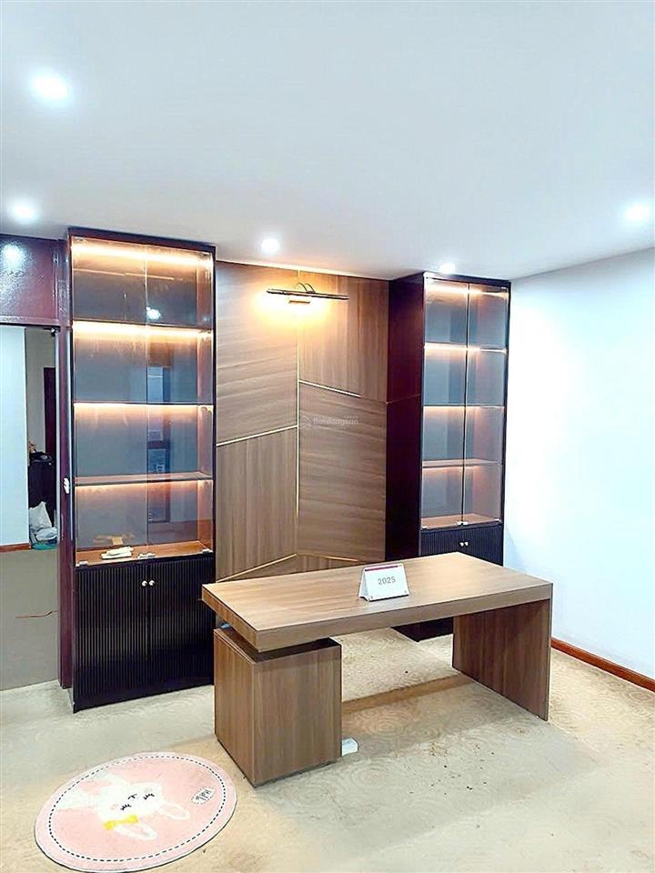 Chcc tsq euroland mỗ lao  176m2 4pn  giá tốt